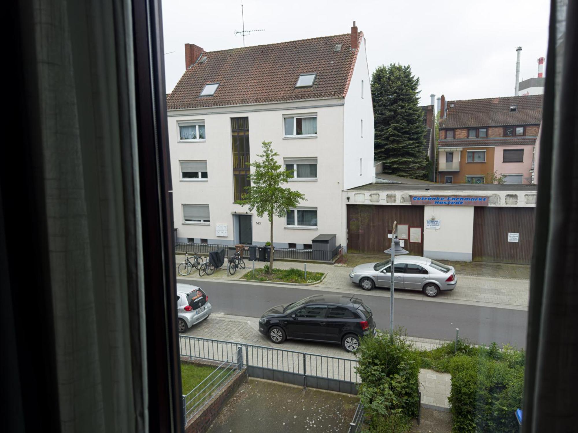 Immostay #8 - Haus Fuer 13 Personen Mit 7 Zimmer - Grosser Garten & Grill, Free Parking, Wlan BRE Dış mekan fotoğraf